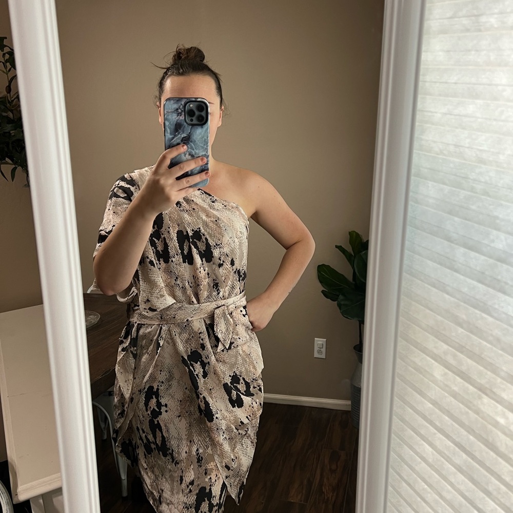 Badgley Mischka silk neutral snake print one shoulder dress black white pink S